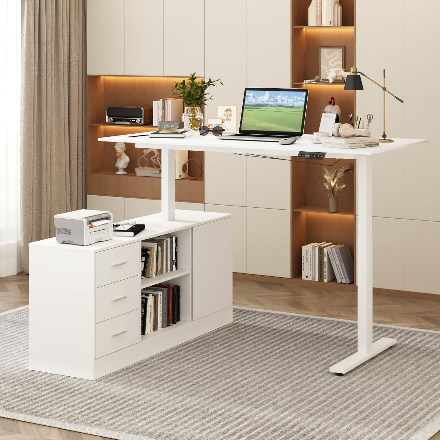 Caldion L-förmiger höhenverstellbarer Schreibtisch 74-112 cm, elektrisch, mit Kommode und offenen Ablagen, weiß